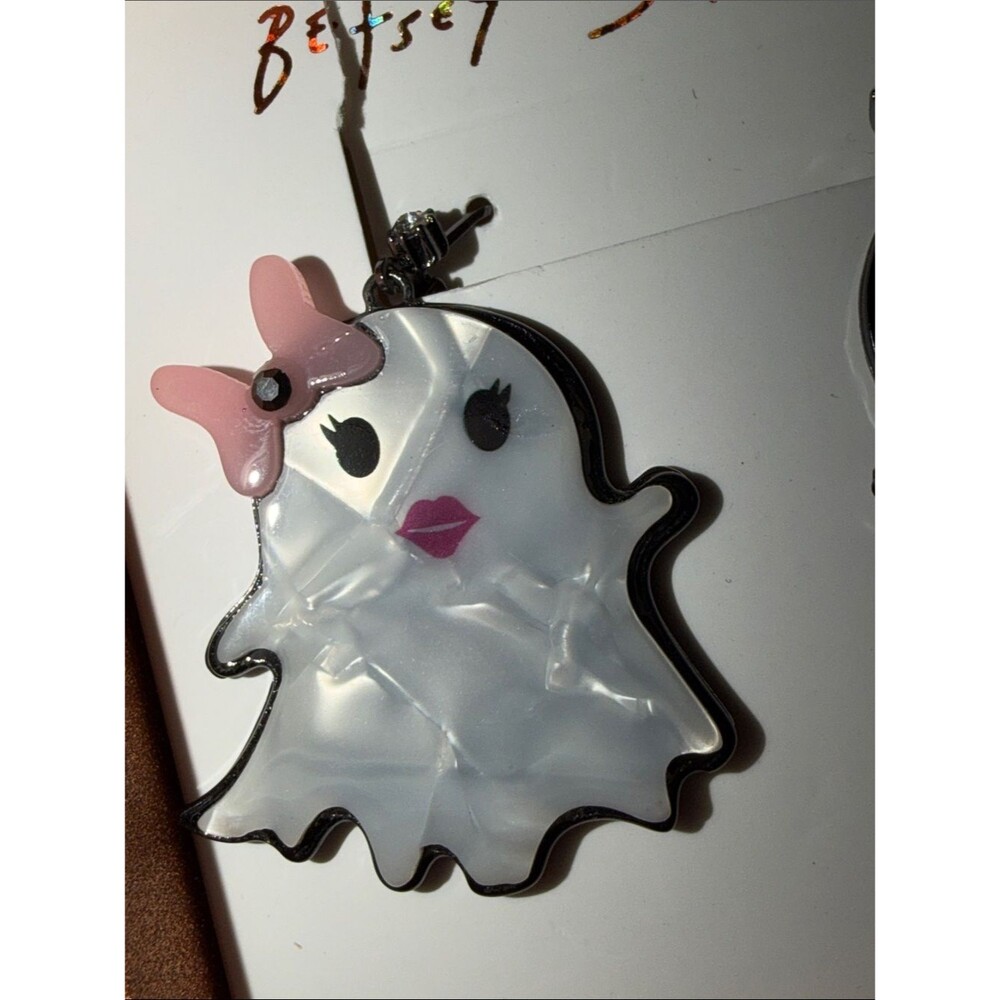 NWT Betsey Johnson Pearlized White Ghost Earrings with Bows. In gift box. - Picture 7 of 7